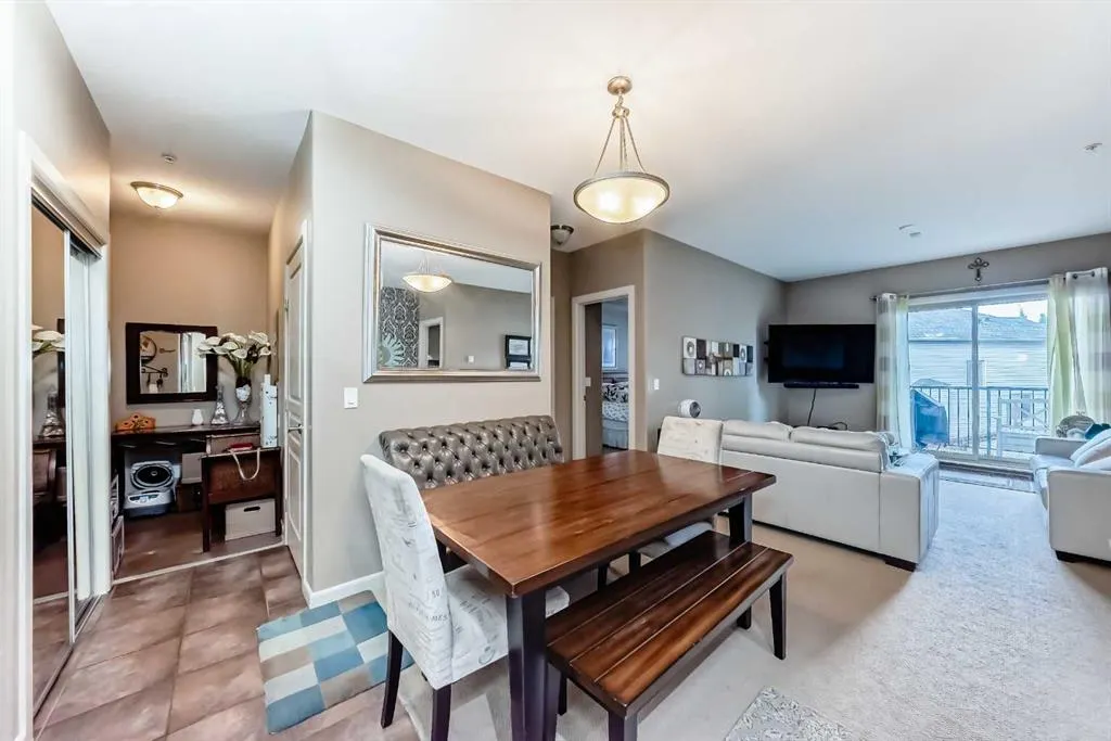 52 Cranfield Link SE, #212