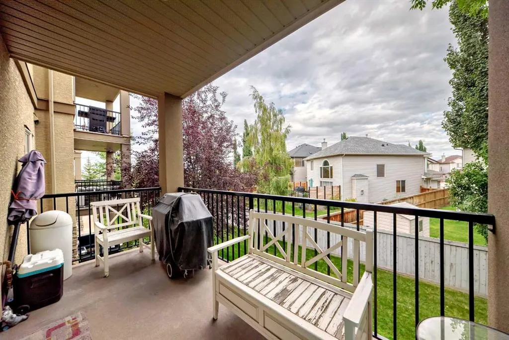 52 Cranfield Link SE, #212