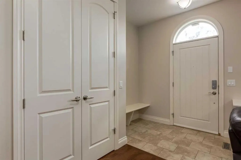 292 Quarry Park Boulevard SE