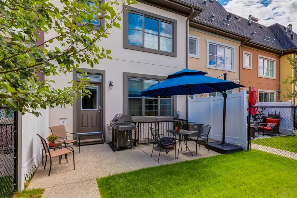 292 Quarry Park Boulevard SE