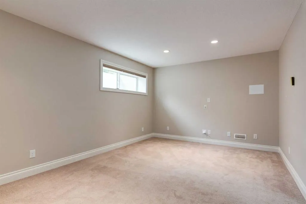 292 Quarry Park Boulevard SE