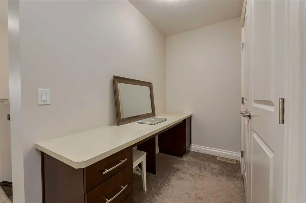 292 Quarry Park Boulevard SE