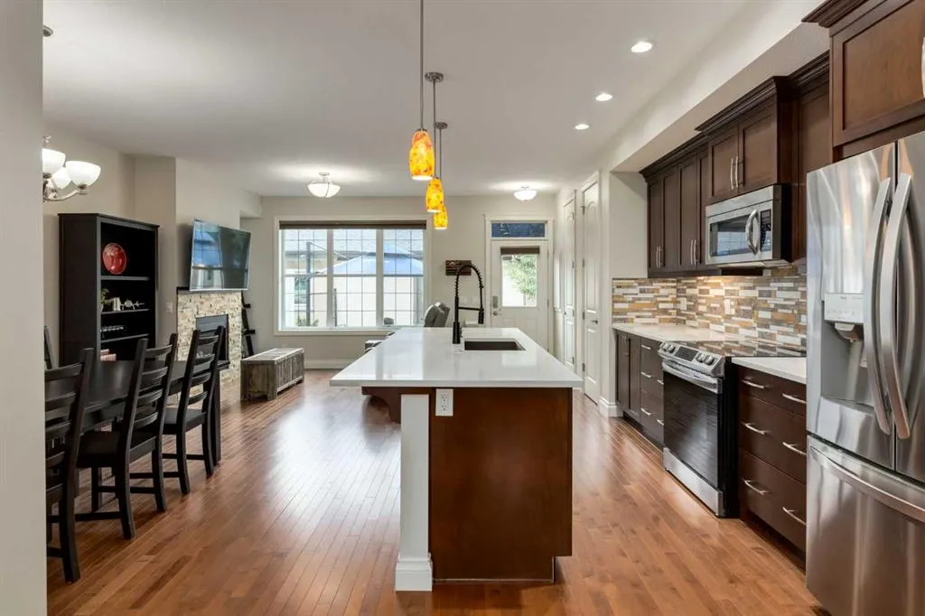 292 Quarry Park Boulevard SE