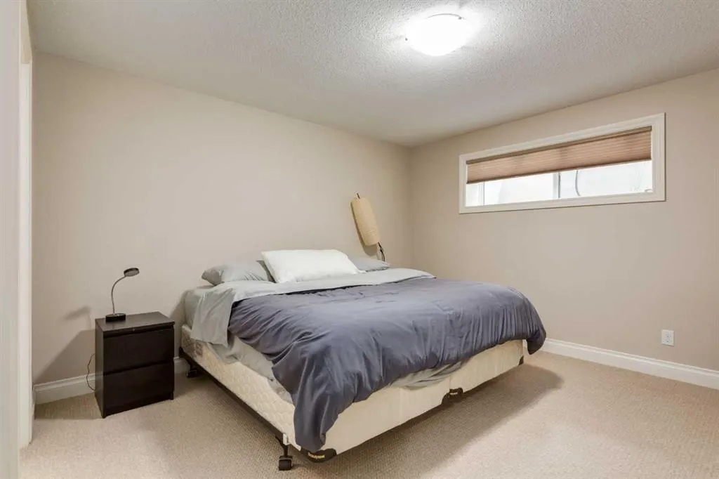 292 Quarry Park Boulevard SE