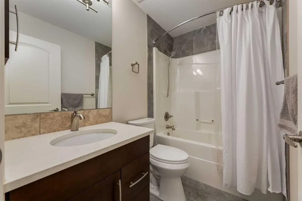 292 Quarry Park Boulevard SE