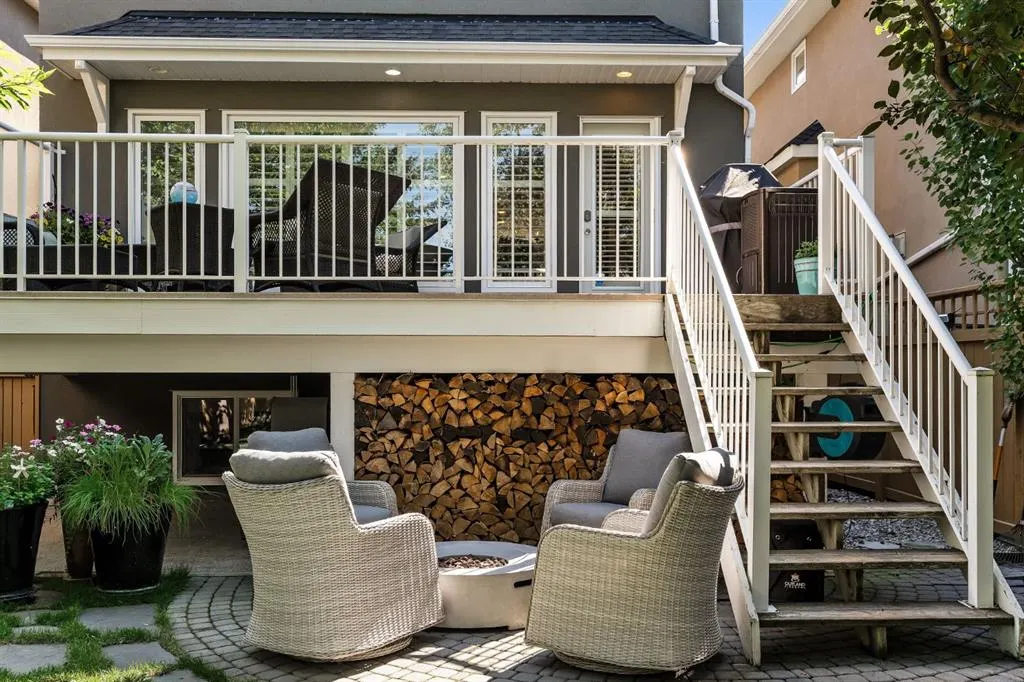 32 Aspen Meadows Green SW