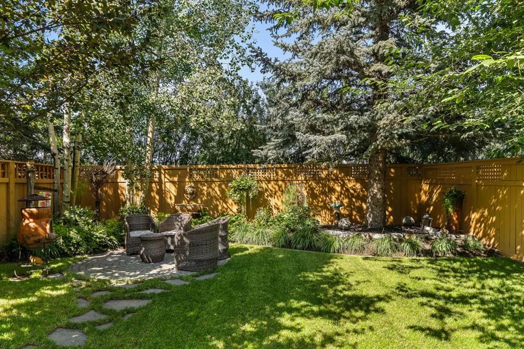 32 Aspen Meadows Green SW