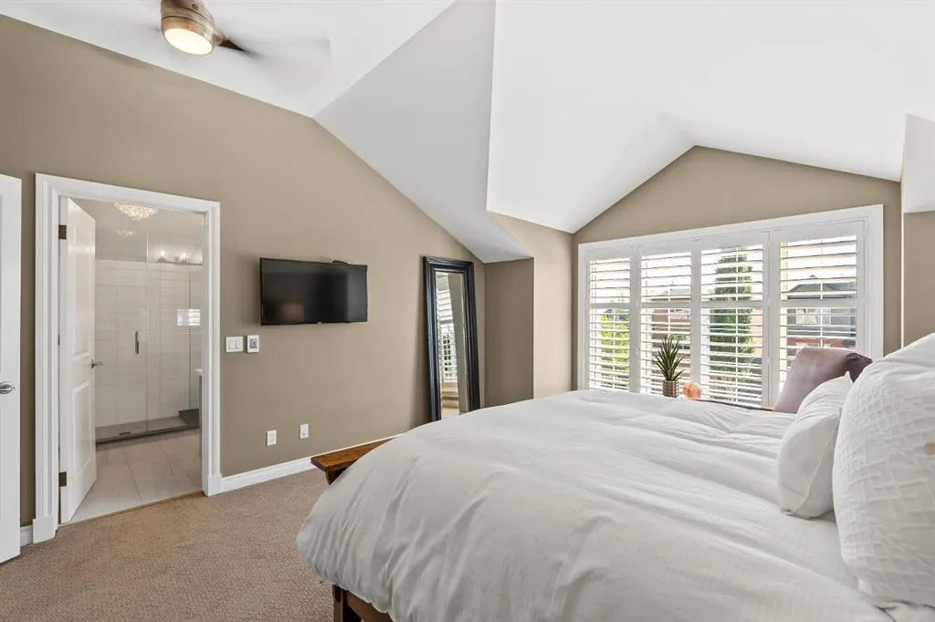 32 Aspen Meadows Green SW