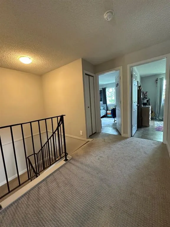 232 Midpark Gardens SE