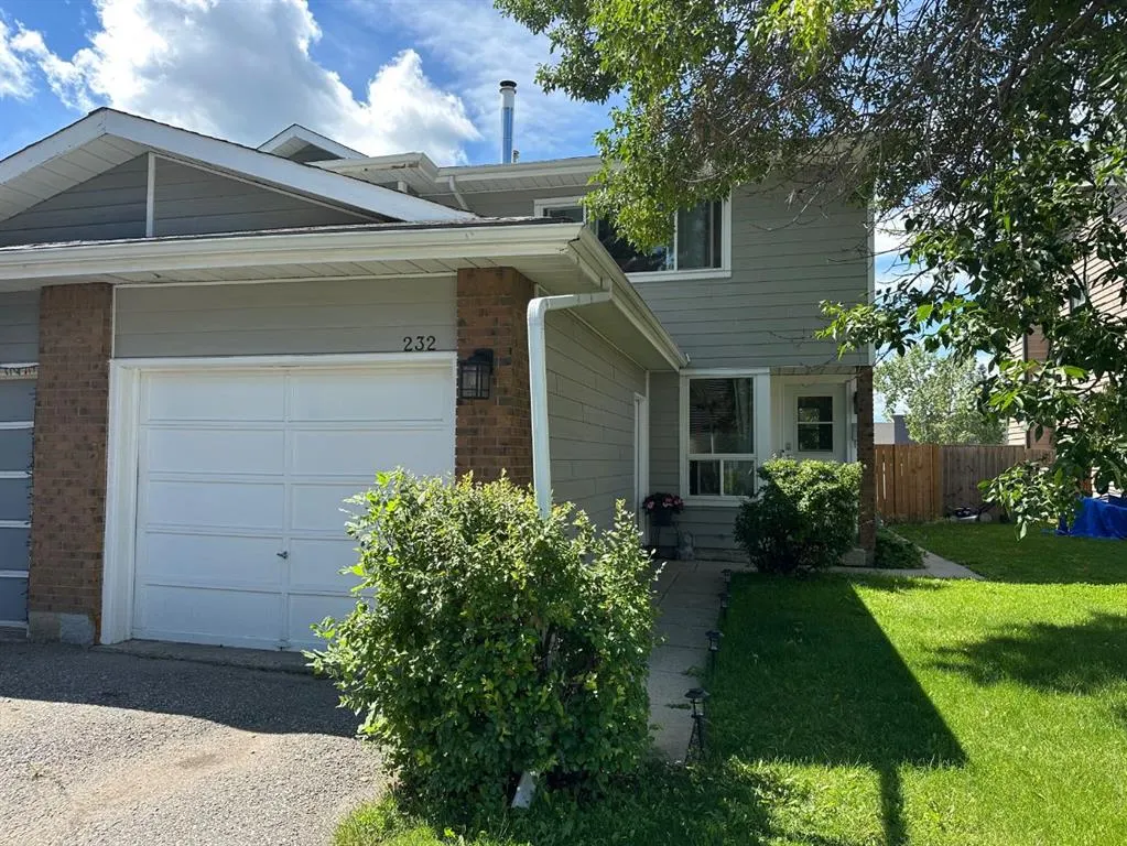 232 Midpark Gardens SE