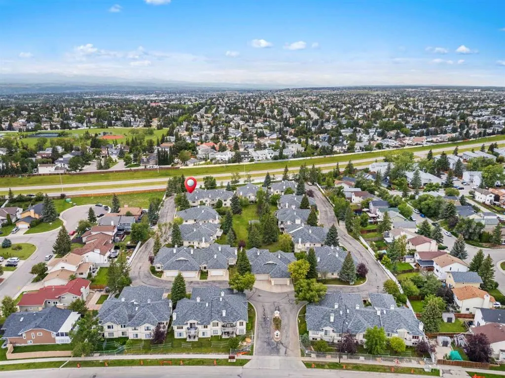 87 Edgepark Villas NW