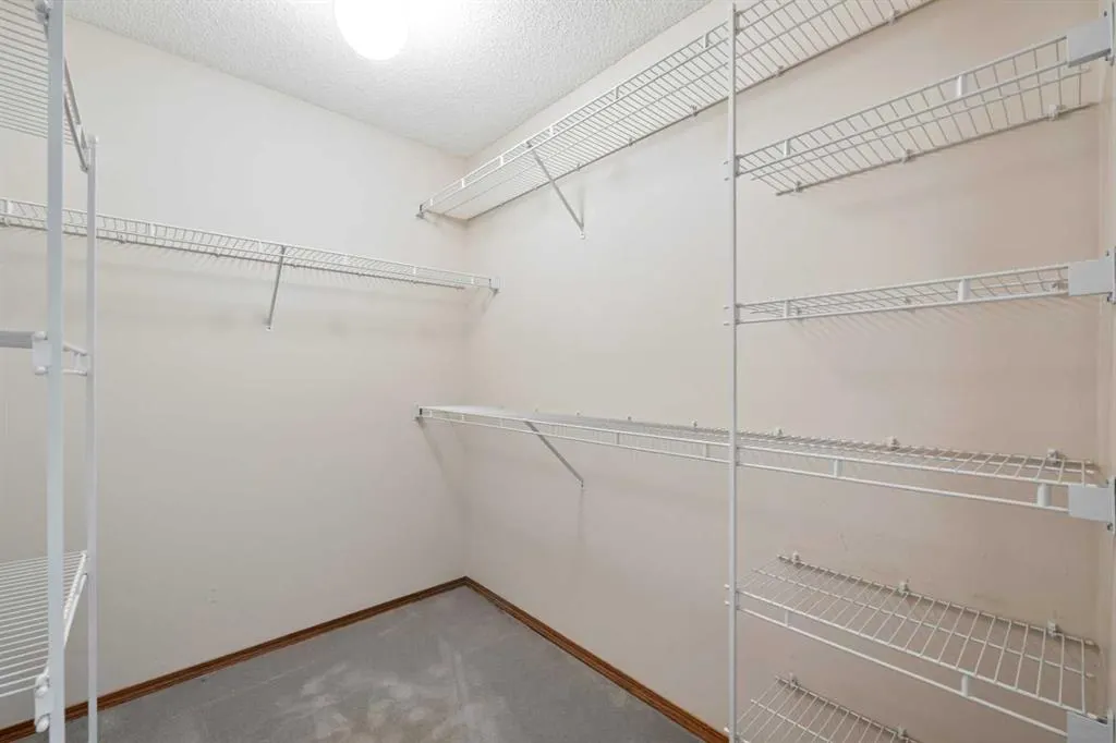 87 Edgepark Villas NW