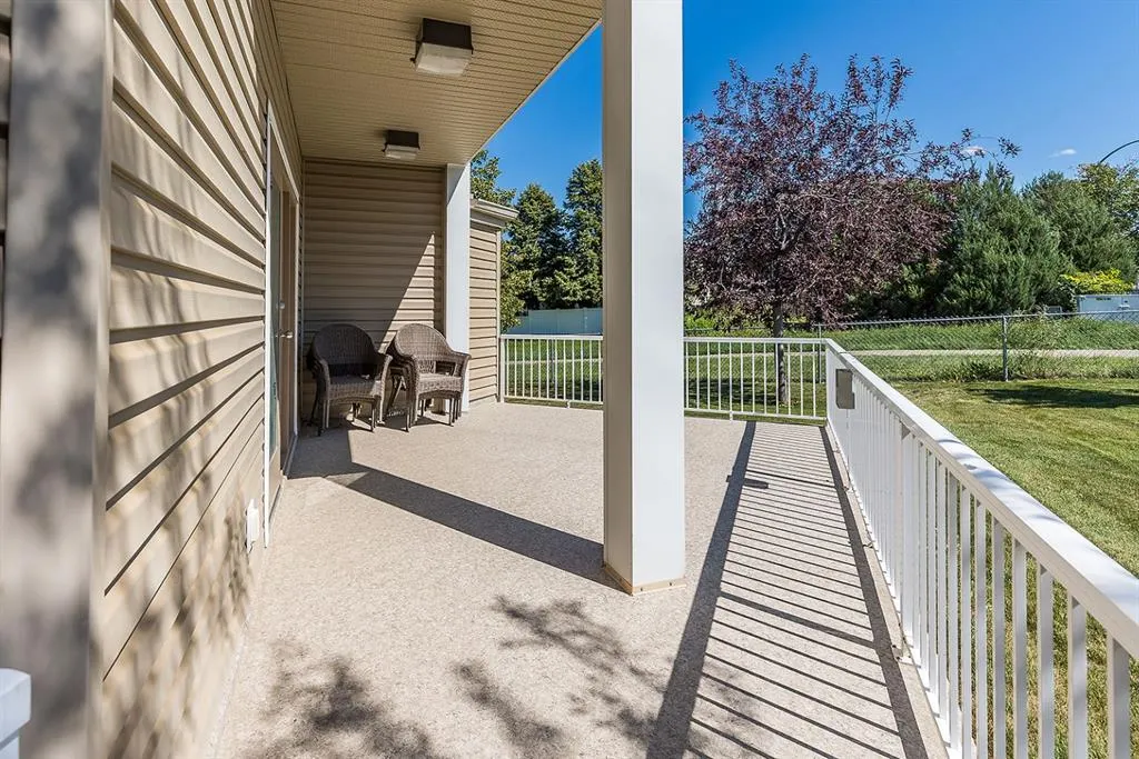 194 Sunrise Circle SW, #403