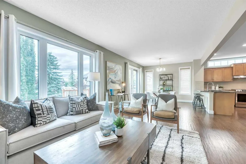 266 Rockborough Green NW