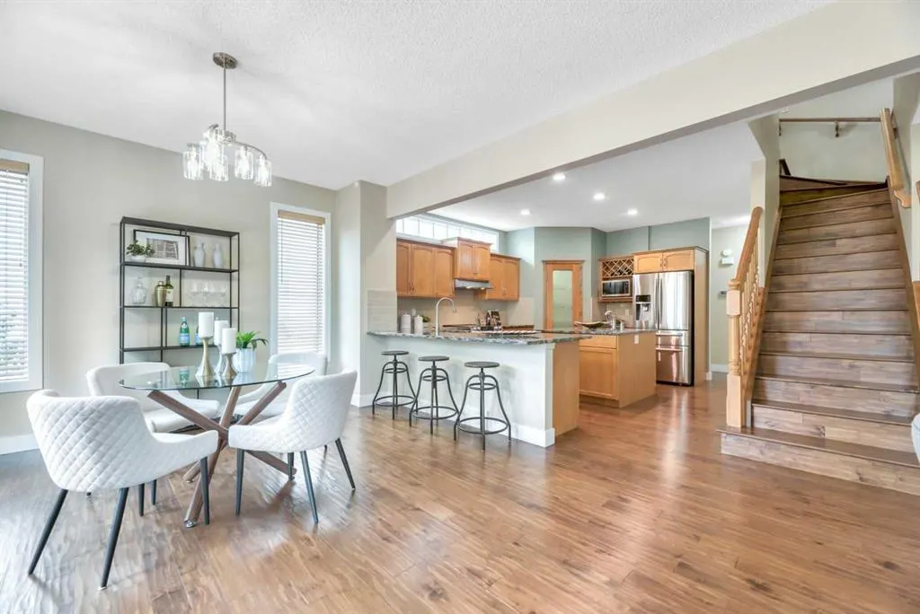 266 Rockborough Green NW