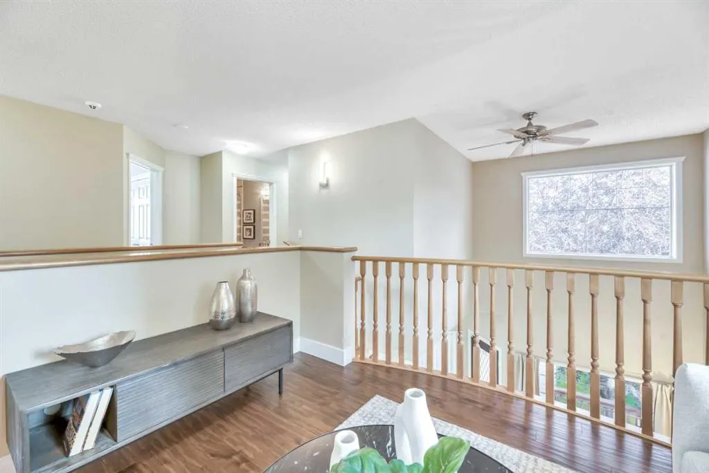 266 Rockborough Green NW