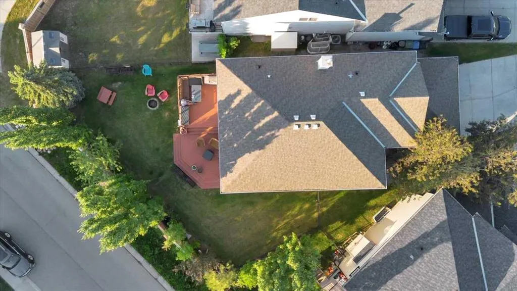 266 Rockborough Green NW