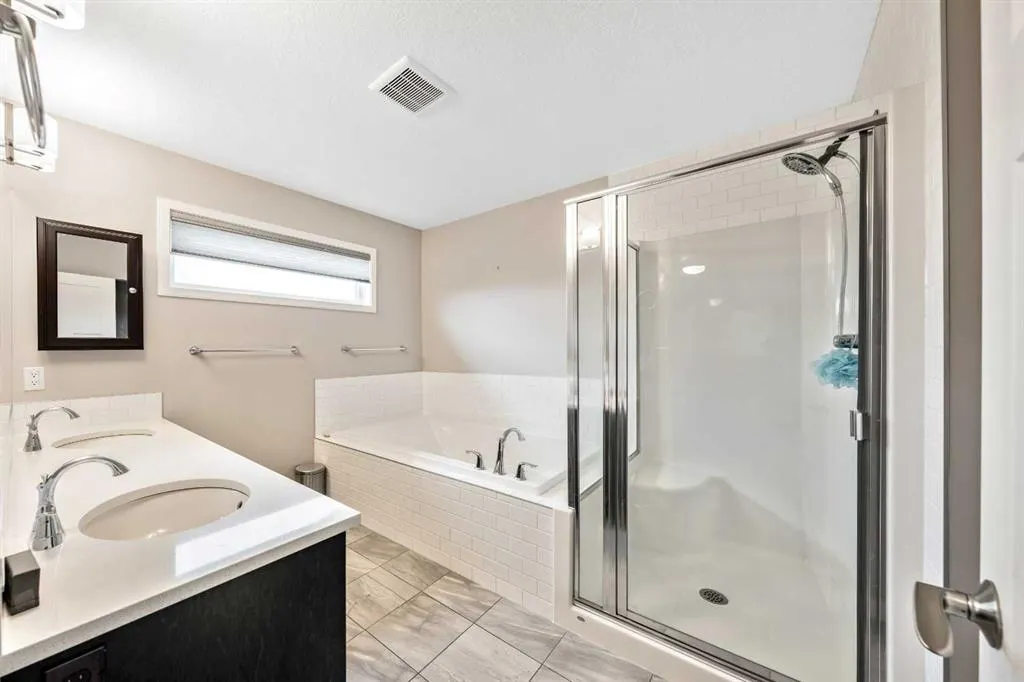 75 Fireside Crescent