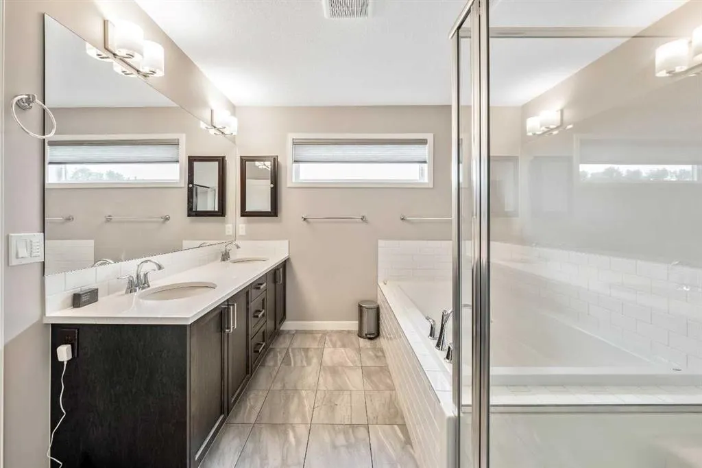 75 Fireside Crescent