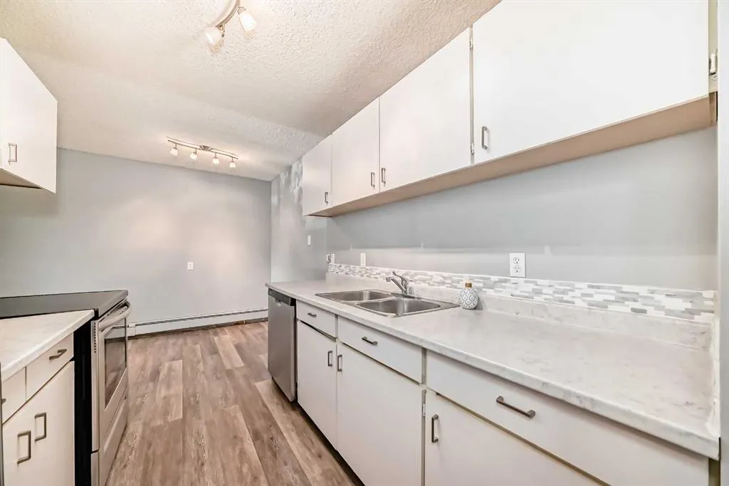 3420 50 Street NW, #114