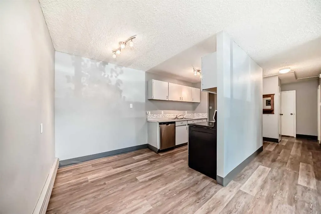 3420 50 Street NW, #114