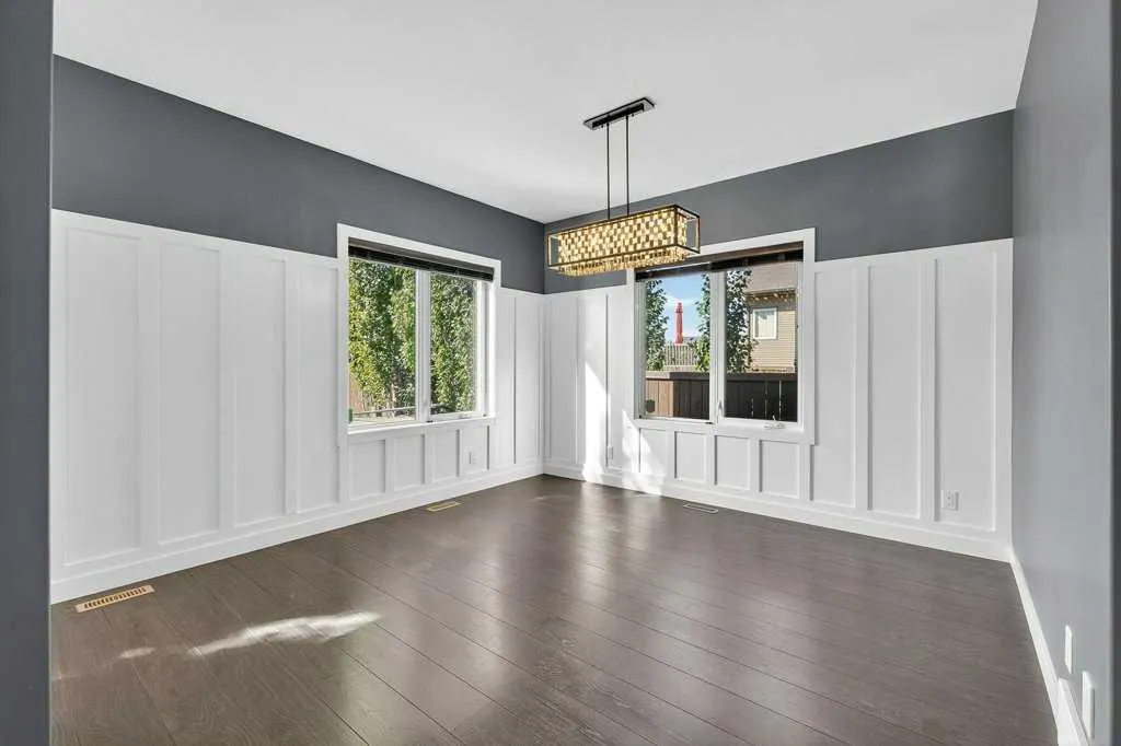 28 Richfield Crescent