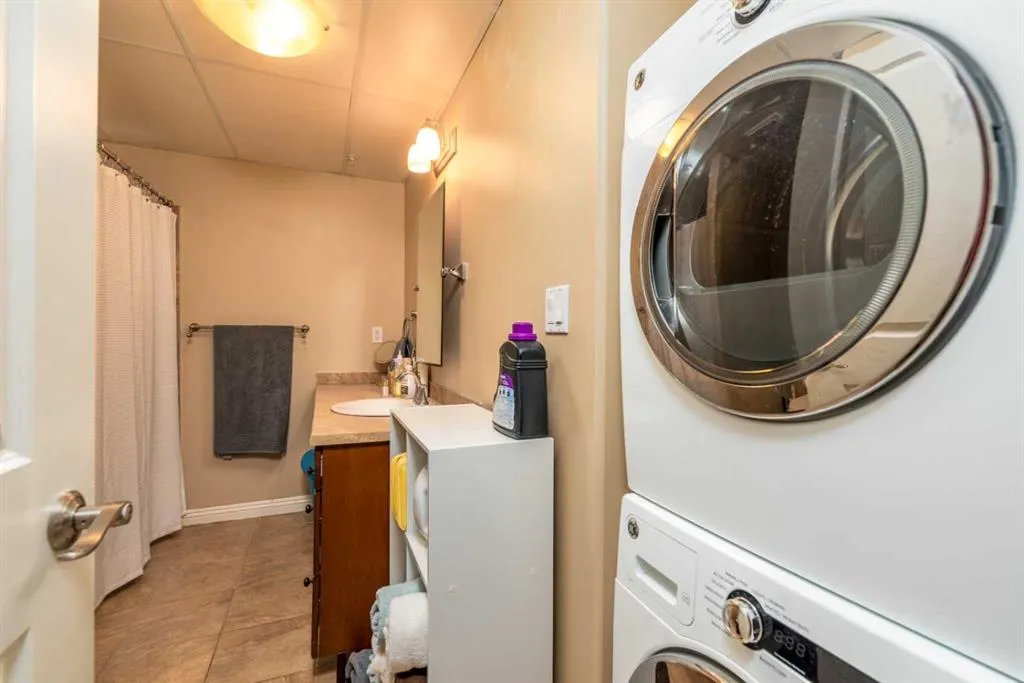 4102 69 Avenue, #313
