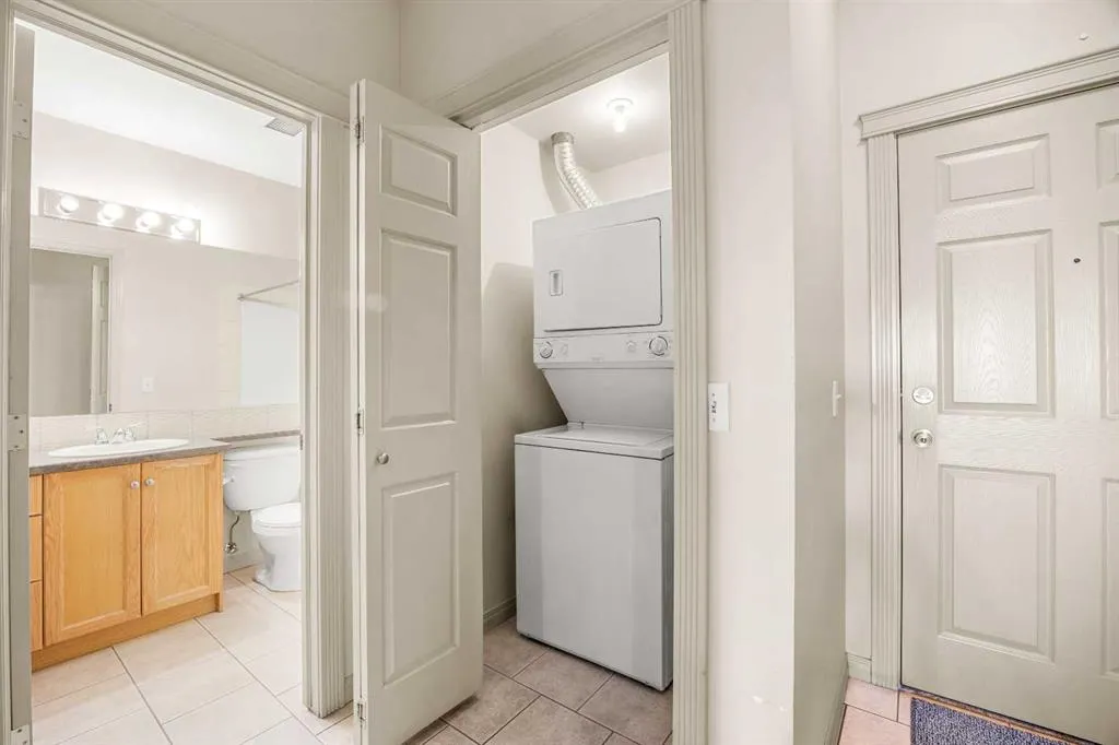 1507 Centre A Street NE, #509