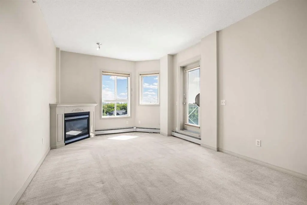 1507 Centre A Street NE, #509