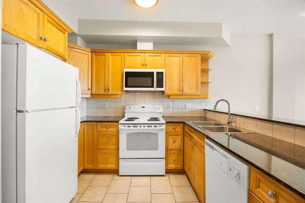 1507 Centre A Street NE, #509