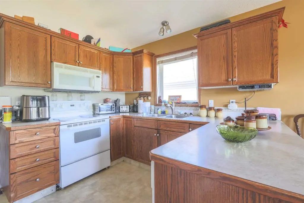54 Street, #6403