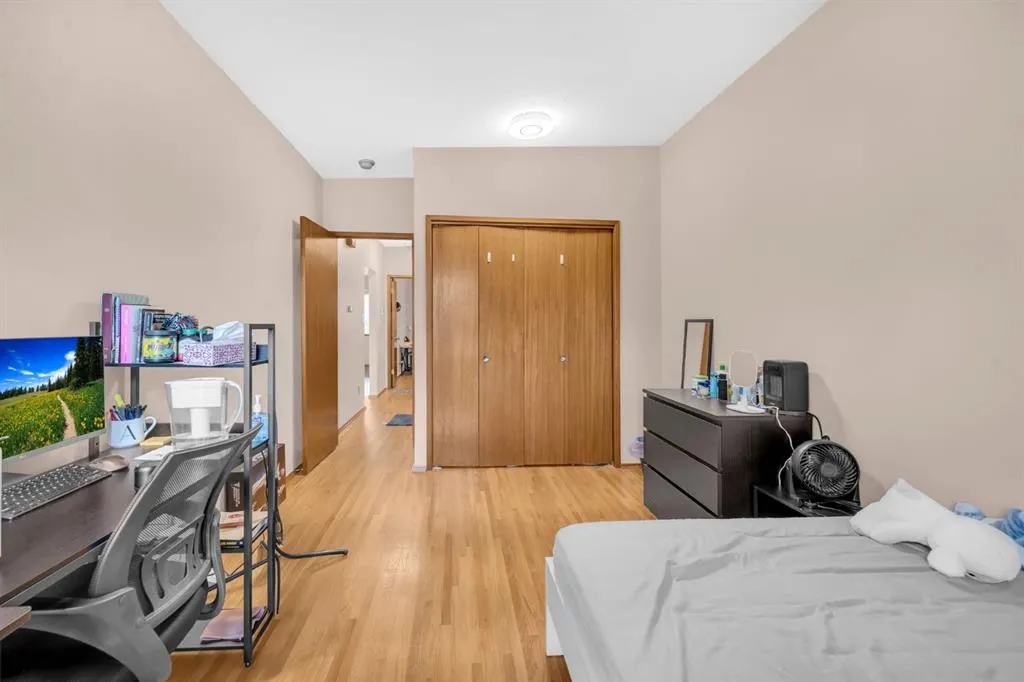 4013 & 4015 Vance Place NW