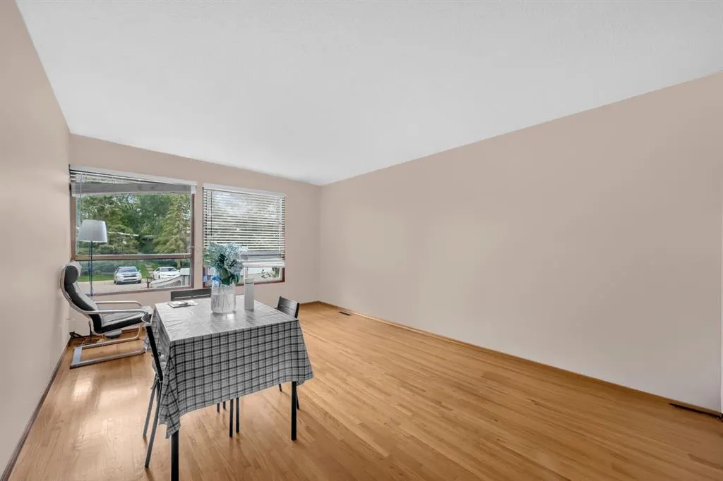 4013 & 4015 Vance Place NW