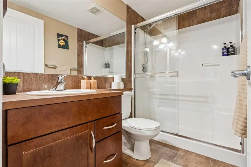 115 Prestwick Villas SE, #2121