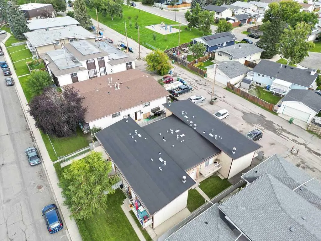 12 Huntley Close NE