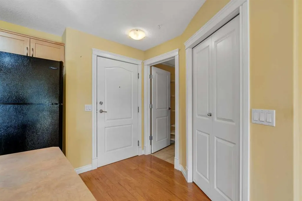 2121 98 Avenue SW, #305