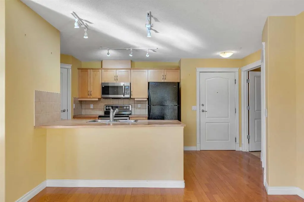 2121 98 Avenue SW, #305
