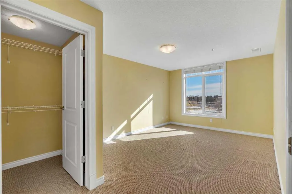 2121 98 Avenue SW, #305