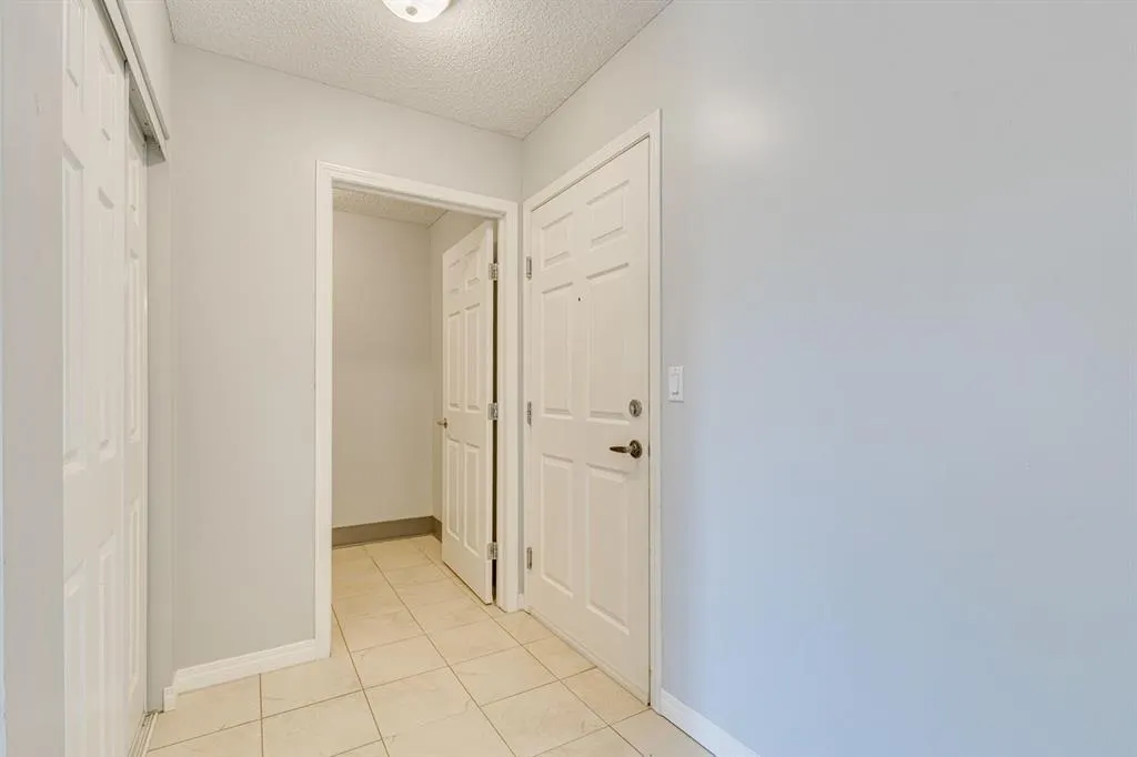 2022 Canyon Meadows Drive SE, #119