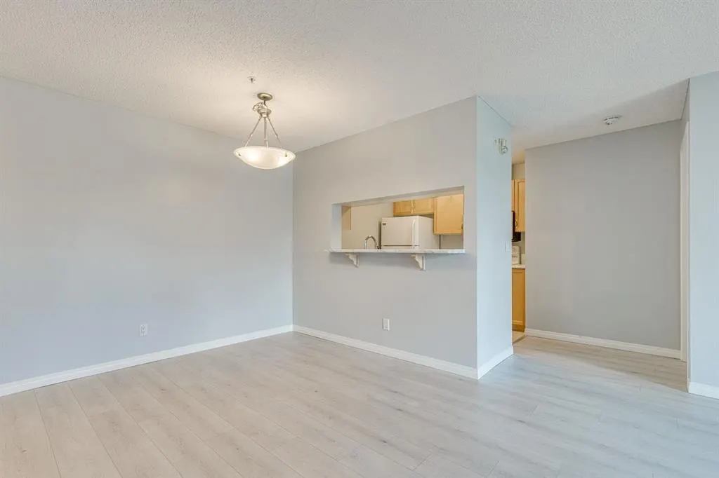 2022 Canyon Meadows Drive SE, #119