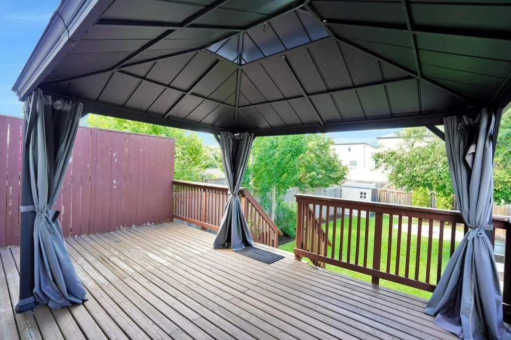 42 Adamson Avenue
