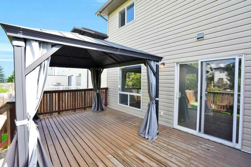 42 Adamson Avenue