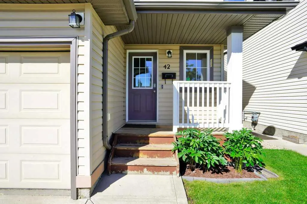 42 Adamson Avenue