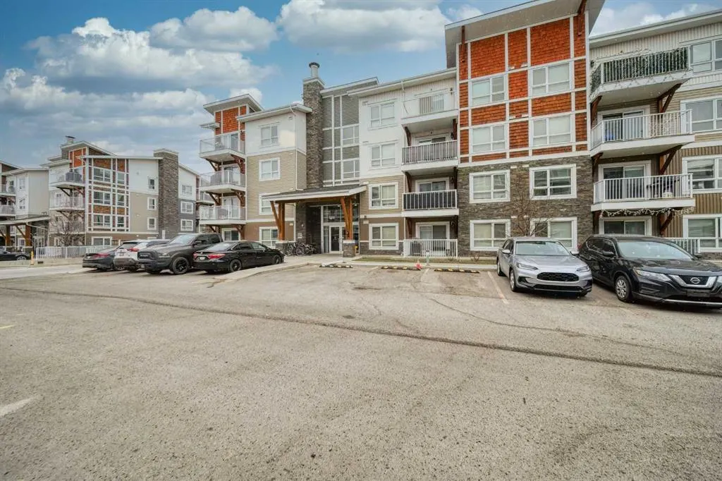 302 Skyview Ranch Drive NE, #5205