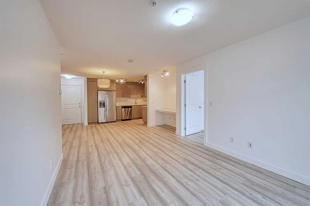302 Skyview Ranch Drive NE, #5205