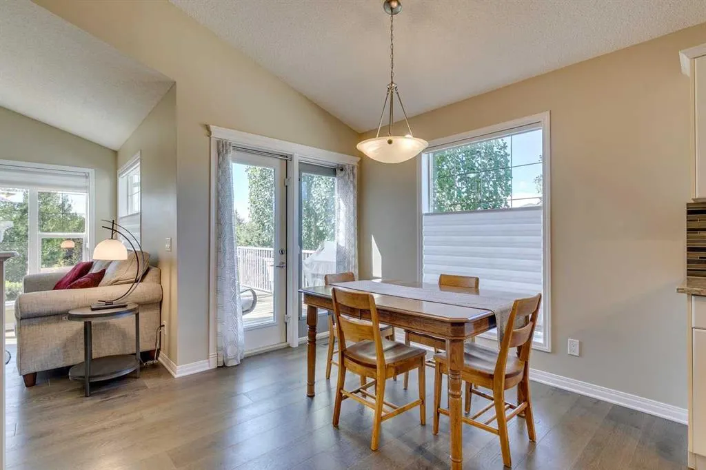 701 Cimarron Close