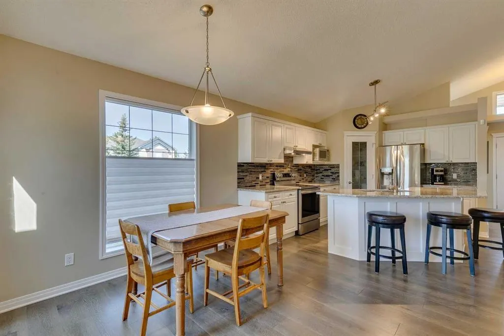 701 Cimarron Close