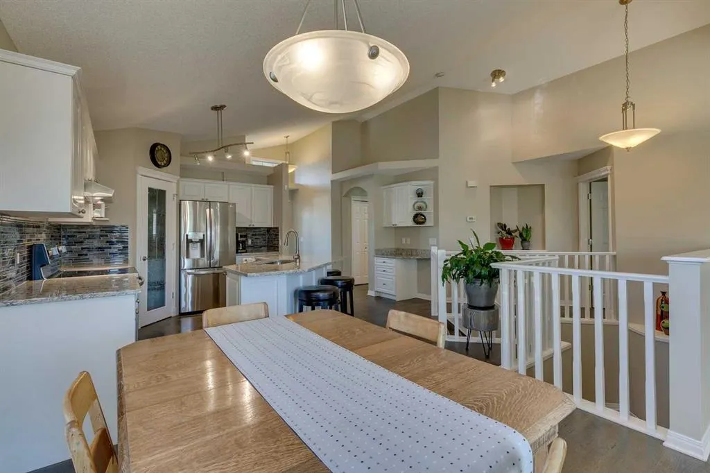 701 Cimarron Close