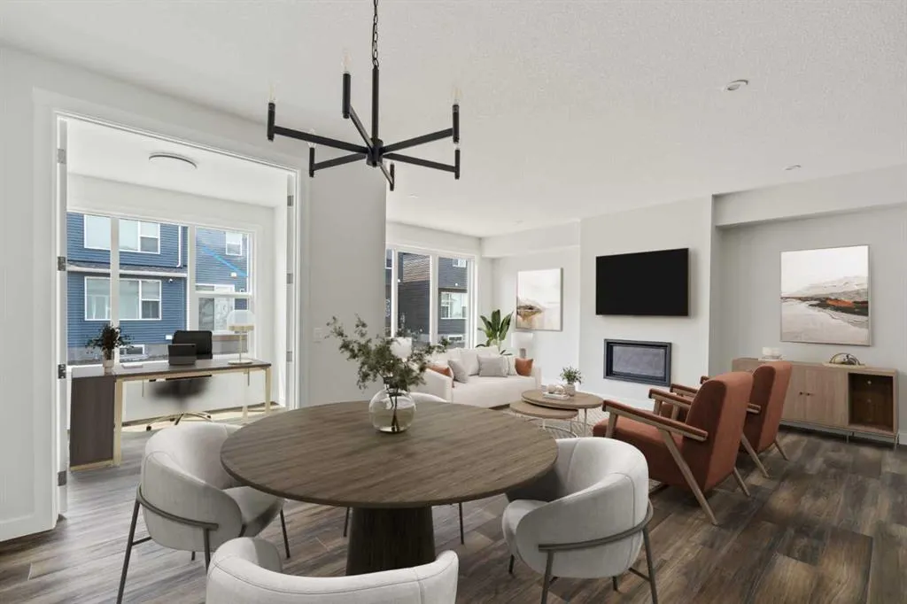 67 Silver Spruce Bay SW