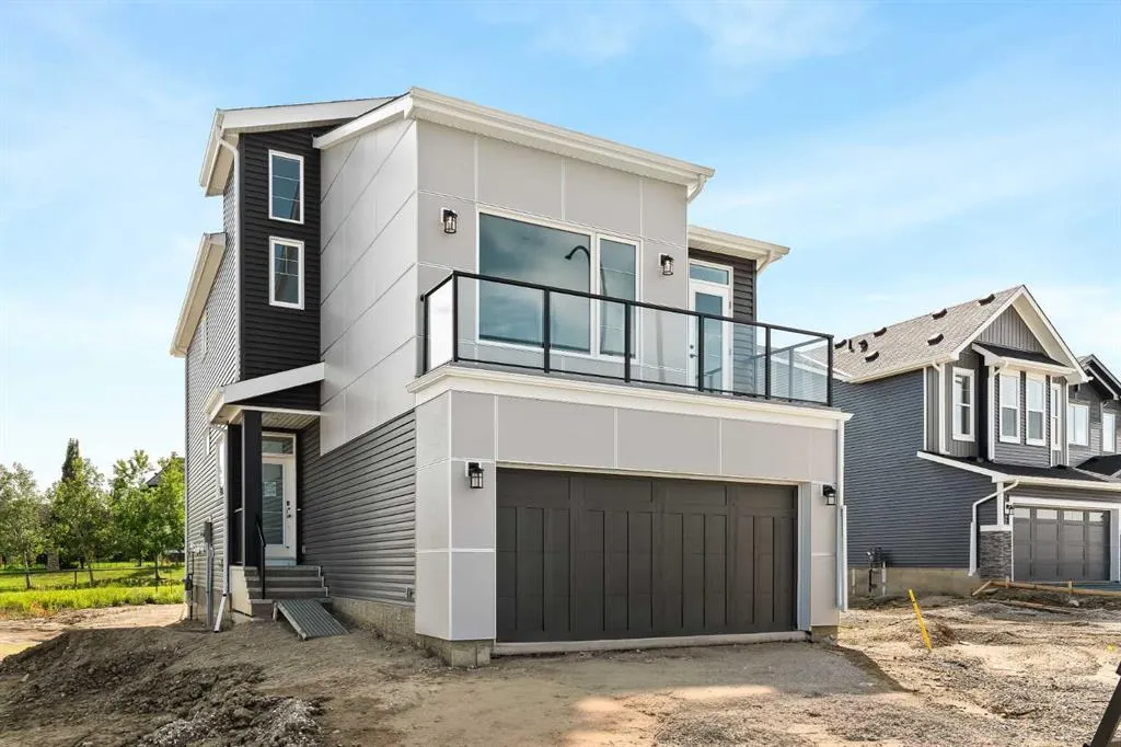 69 Silver Spruce Court SW